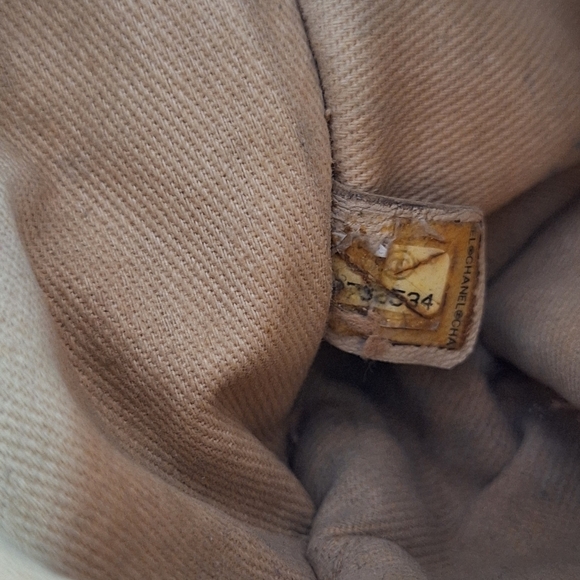 Chanel Gold Woven Women's Bag - Picture 12 of 14